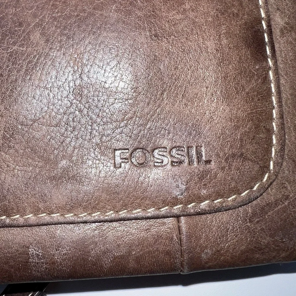 Vintage FOSSIL Brown Full Grain Soft Leather Crossbody Shoulder Bag